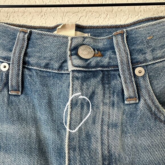 NWOT MADEWELL Relaxed Denim Shorts Destroyed Hem Edition in Rosemount Wash - Picture 3 of 11